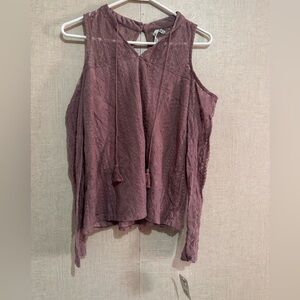 Mudd juniors cold shoulder top